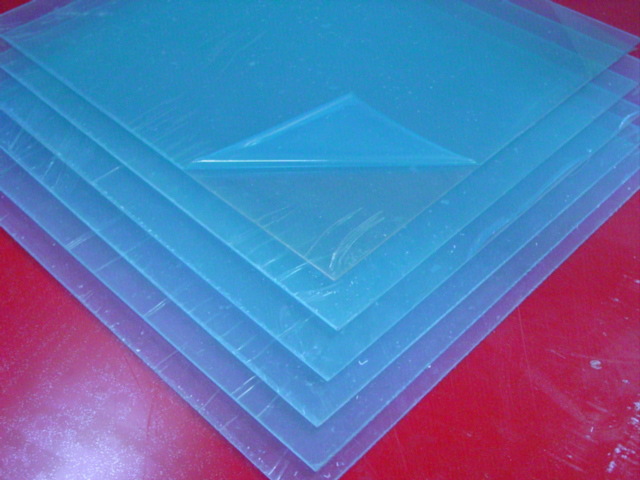 各有关单位:郑州市人民政府决定:任命王保来为郑州市人民政府副秘书长;任命郑杨为郑州市人民政府办公室副主任(试用期一年);任命李志恒为郑州市交通运输局副局长(试用期