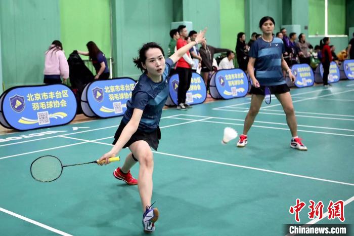 2023年京城媒体羽毛球赛在丰台举行 26支队伍参赛