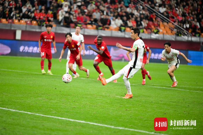 中超首场川渝德比尘封17年重燃战火 重庆铜梁龙