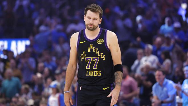 东契奇伤情更新暗示季后赛首轮复出可能